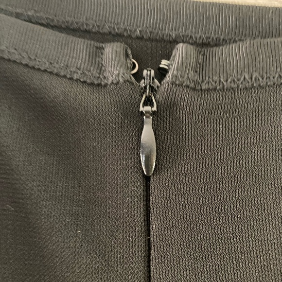 Skirt - Picture 4 of 4